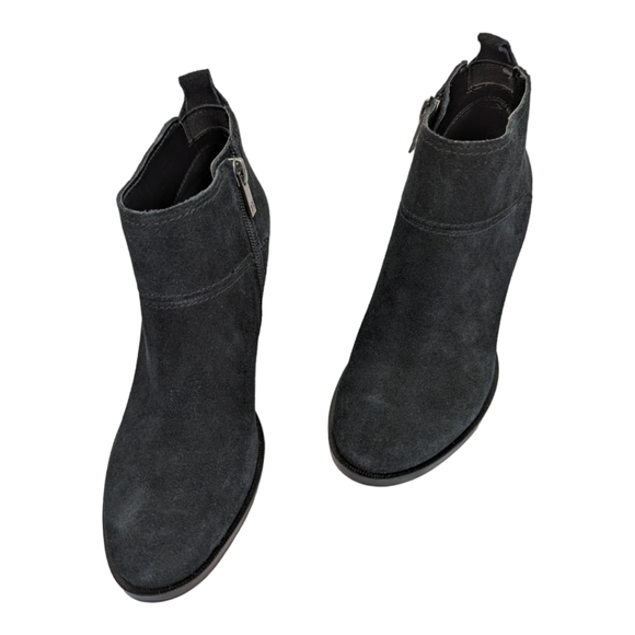 Ivanka Trump Thelma Black Ankle Bootie - Picture 3 of 9